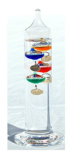 18cm tall free standing - 18cm,
