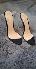 Pretty Little Things Black