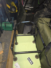 Boatman Vulcan Stand (Ruby Roo)