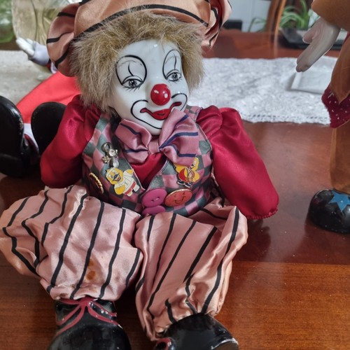Vintage porcelain clownfor