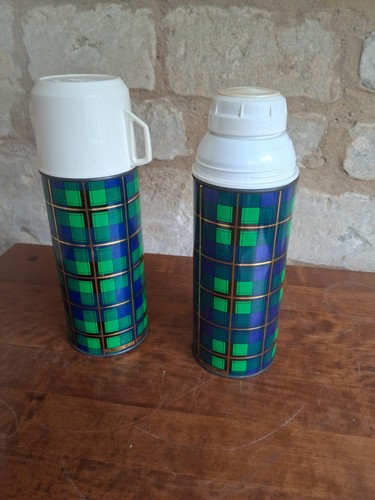 Vintage thermos flask - thermos,