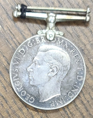 Ww2 british defense medal - british,