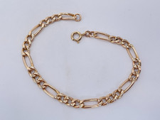 9ct Gold Hallmarked Ladies Semi Hollow Figaro Link Bracelet. Goldmine Jewellers.