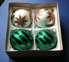 Set of 4 very large