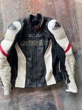 Dainese leather motorcyle sports leather jacket in great condition barely worn. 