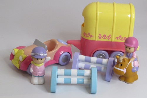 Elc happyland showjumper - elc,