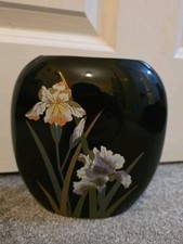 "OTAGIRI VASE {CROWN IRIS}