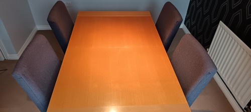 Extendable dining table with - table,