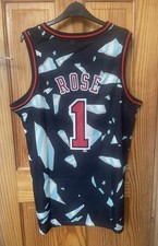 Derrick Rose #1 Chicago Bulls Men’s Embroidered Basketball Jersey New L