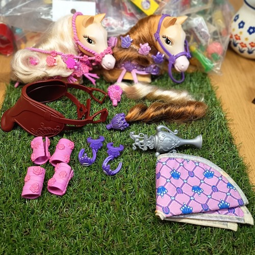 Mattel 2006 barbie stable - mattel,