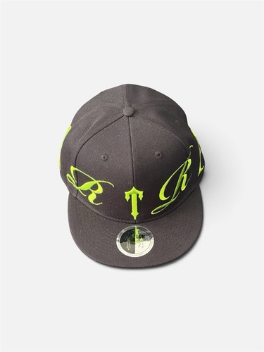 Trapstar london script fitted - london,