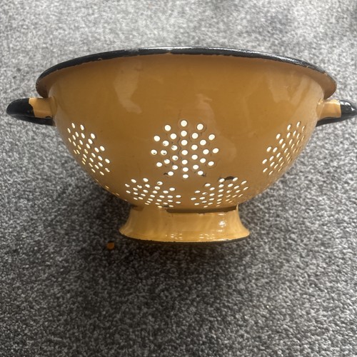 Vintage enamelled colander - enamelled,