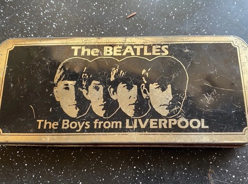 Old beatles pencil tin - old,