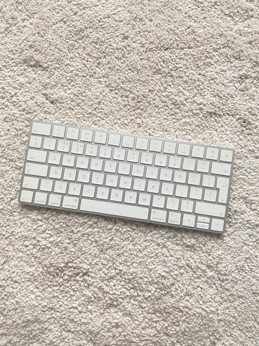 Apple keyboard