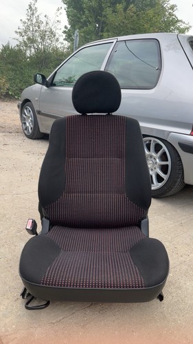 Peugeot 106 front seats - peugeot,