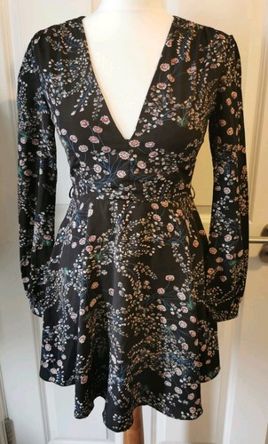 Glamorous black floral print - black,