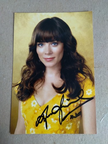 Anna friel english - friel,