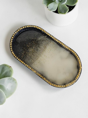 One kind handmade resin - handmade,