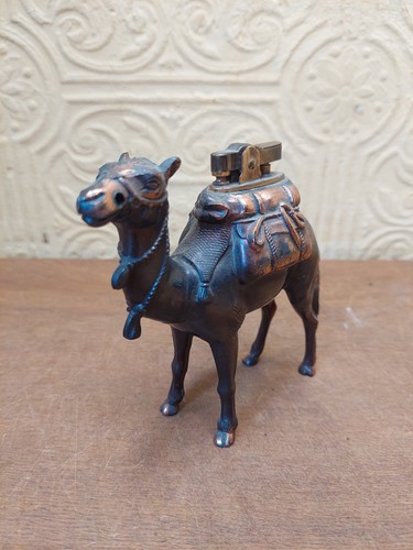 Vintage metal camel table - vintage,