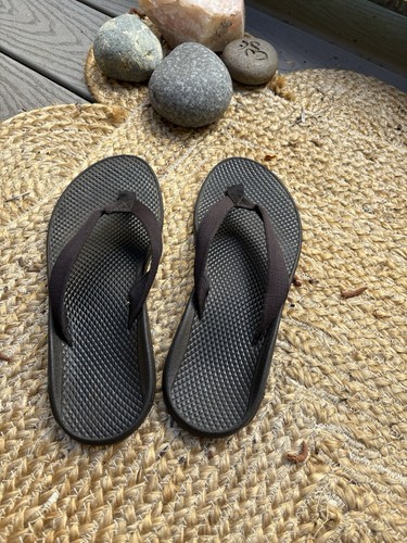 Chaco womens size black flip - black,