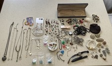 VINTAGE & MODERN COSTUME