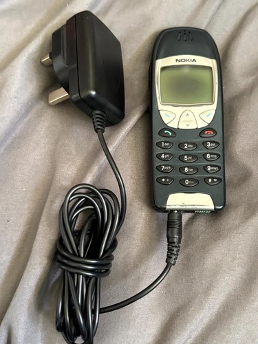 Nokia 6210 mobile phone