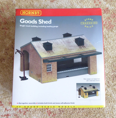 Hornby r8002 goods shed - hornby,