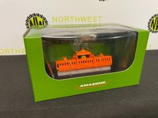 REPLICAGRI 252 1:32 SCALE