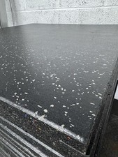 COMMERCIAL RUBBER GYM FLOORING TILES BLACK GYM MATS 1m X 1m X 25mm USED GRADE A
