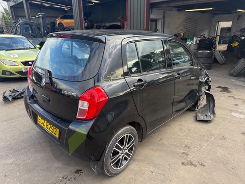 Suzuki celerio front left door - front,