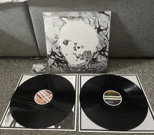 Moon shaped pool radiohead - moon,