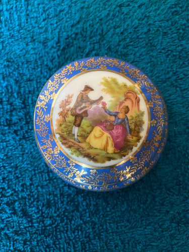 Vintage reine limoges - la,