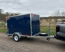 Brand New 8x5x5 Box Van