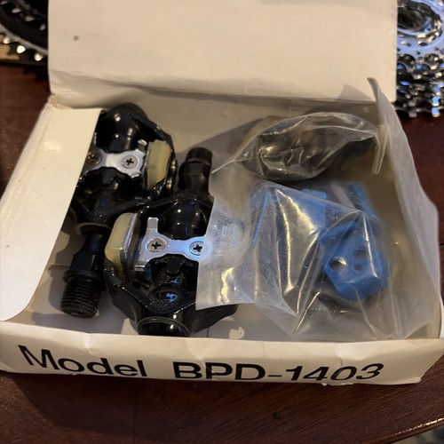 Onza clipless pedals new - onza, pedals.