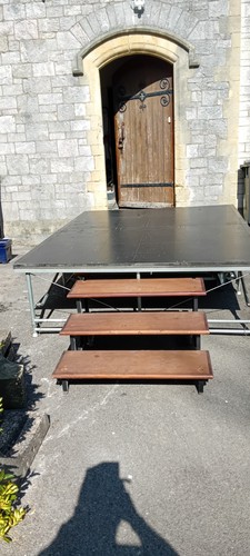 Portable stage - portable,