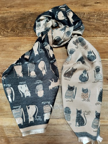Cats design scarf - cats, beige