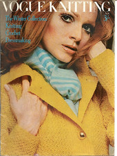 Vintage Vogue 1969 Fashion knits design booklet knitting patterns no. 8