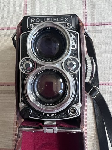 Rolleiflex camera tlr - camera,