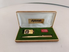  Diplomat Pen Gold & Simba Watch 
