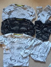 Boys NEXT Pyjamas Set Age 4-5