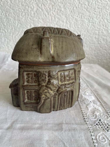 Charmouth pottery vintage - charmouth,