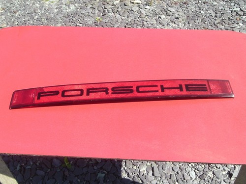 Porsche 911 rear reflector - porsche,