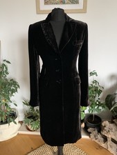 Stunning Hobbs Black Velvet