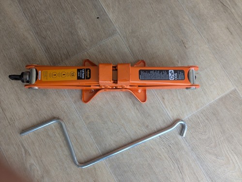 Halfords scissor jack 5 - halfords, jack,