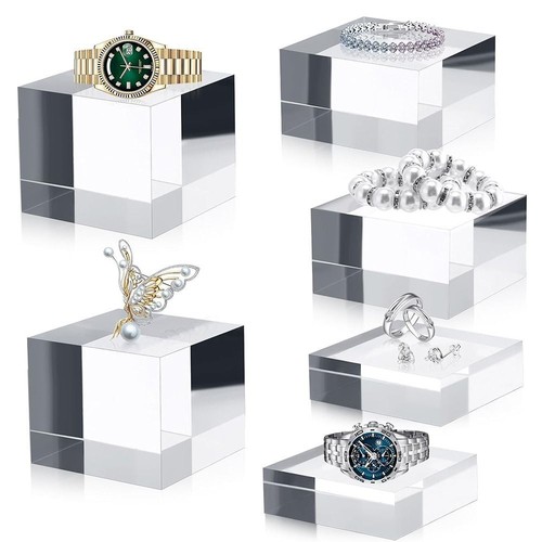 Clear acrylic square display - clear,