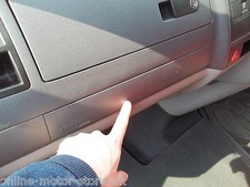 VW Transporter T5 T5.1 GP - DASH TRIM STRIP UNDER GLOVE BOX - NO AIRBAG STYLE