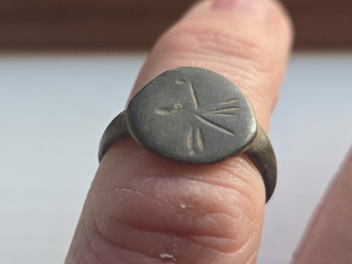 Roman bronze ring - roman, at