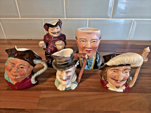 Job lot toby jugs royal - toby,