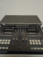 Traktor Controller Kontrol S8 DJ Mixer With Flight Case - Only used a few times.