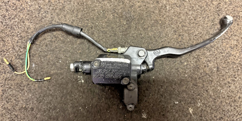 Yamaha xq125 maxster - yamaha, front